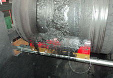 Razor-Back Conveyor Belt Cleaner in application